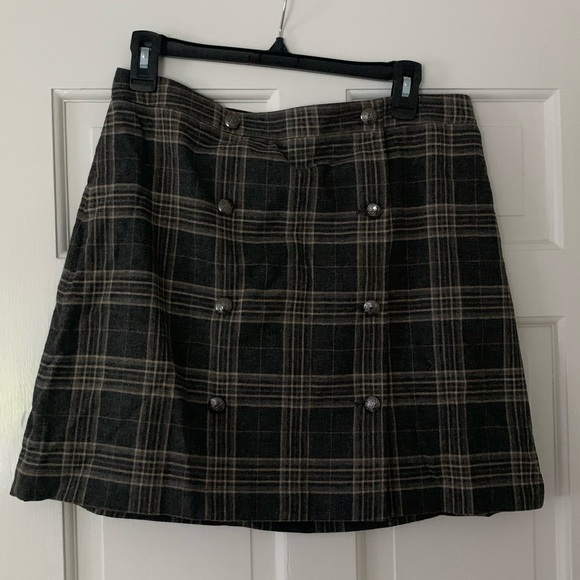 Plaid Buttoned Banana Republic Skirt - Picture 1 of 3